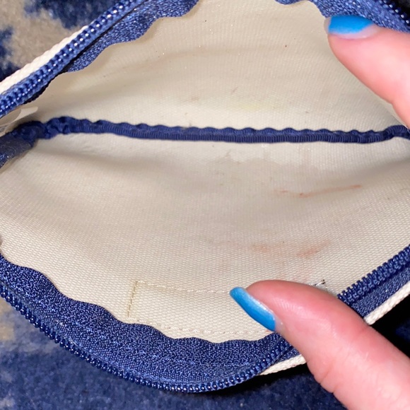 Vineyard vines cosmetics bag - Picture 2 of 3